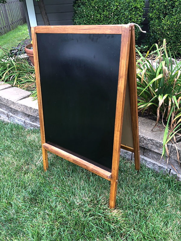 chalkboard easel for rent